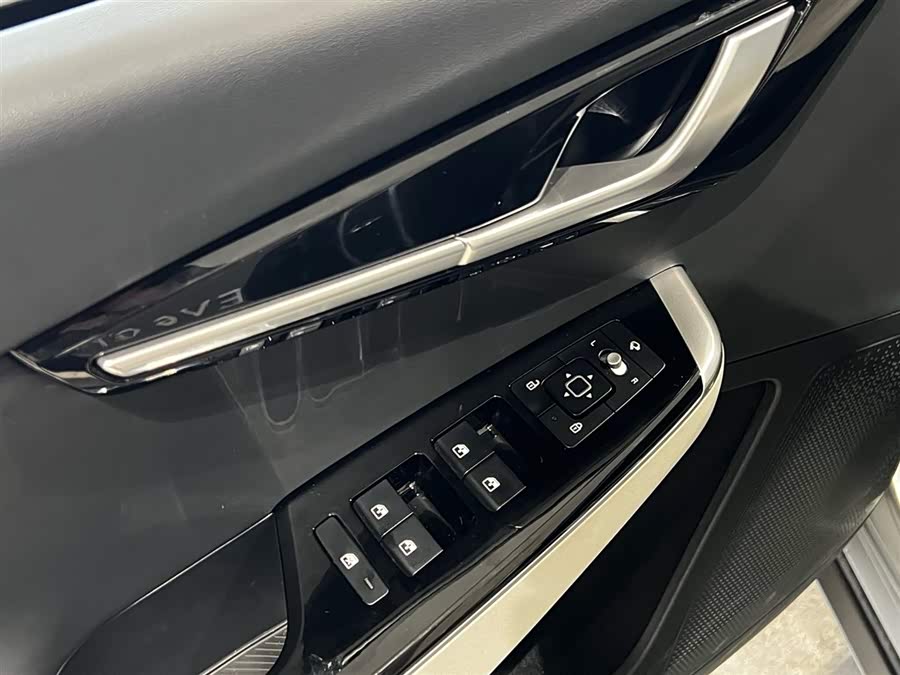 Kia EV6 2023 изображение автомобиля #22