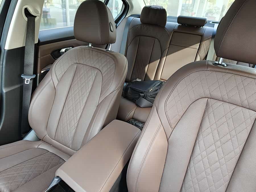 BMW i3 2024 #22 BMW i3 2024 car image #22