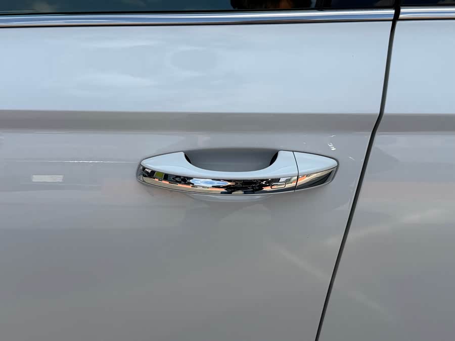 Volkswagen Tharu 2023 car image #22