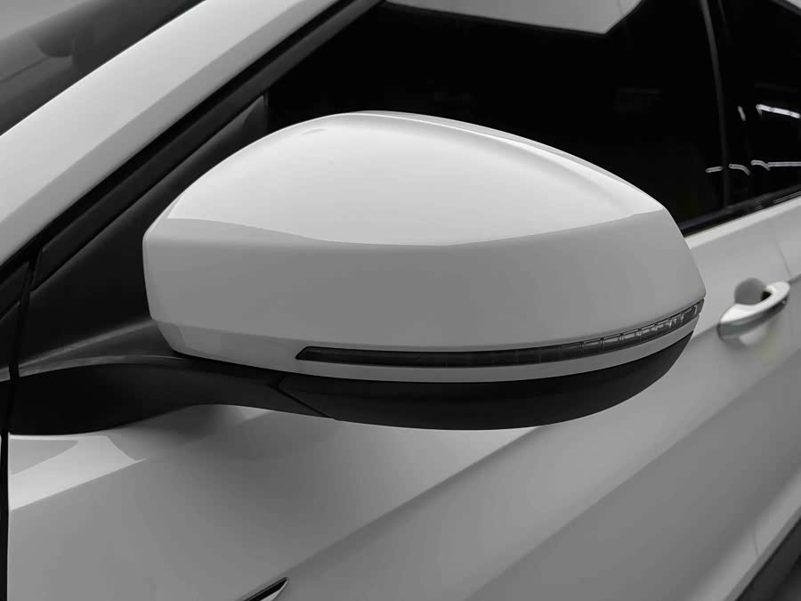 Volkswagen T-Cross 2022 car image #22