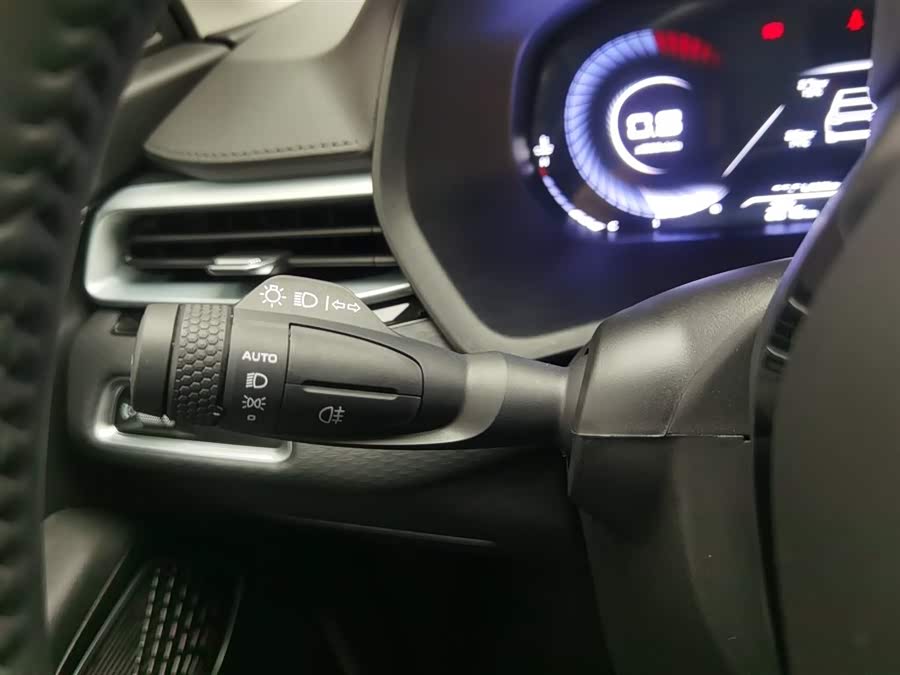 GEELY Emgrand 2023 car image #22