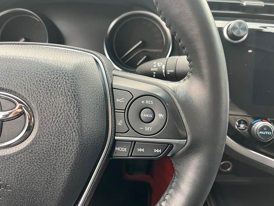 Toyota Camry 2020 #22 Toyota Camry 2020 car image #22