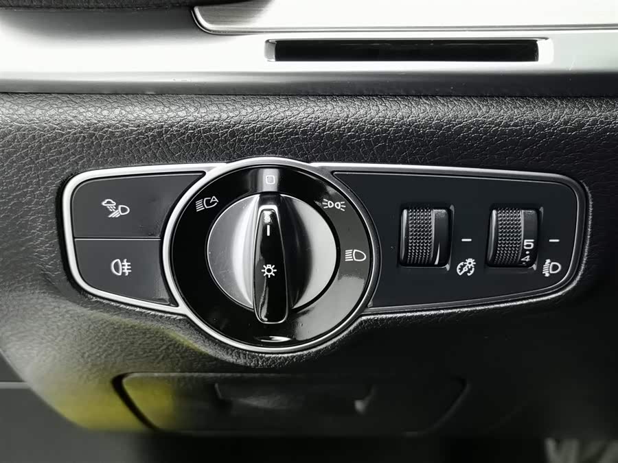 BYD Tang 2018 car image #22