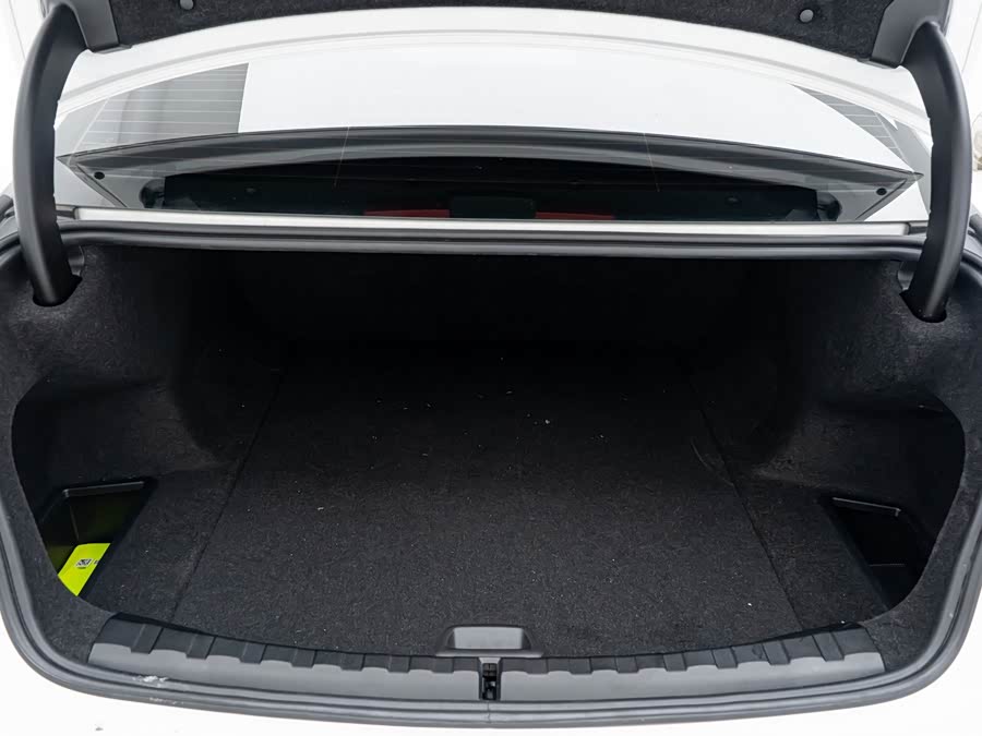 BMW i3 2024 #22 BMW i3 2024 car image #22