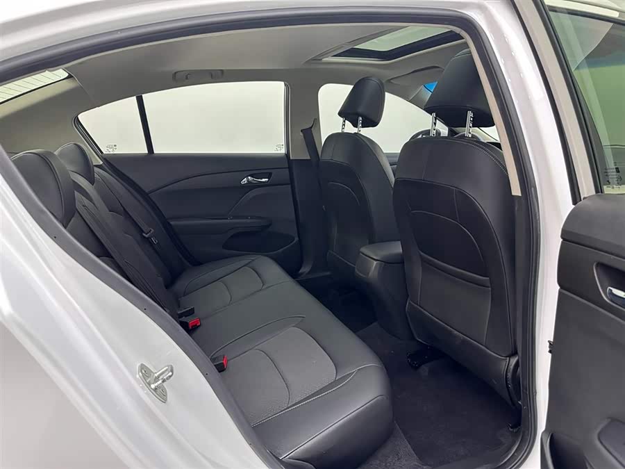 Chevrolet Cavalier 2018 car image #22