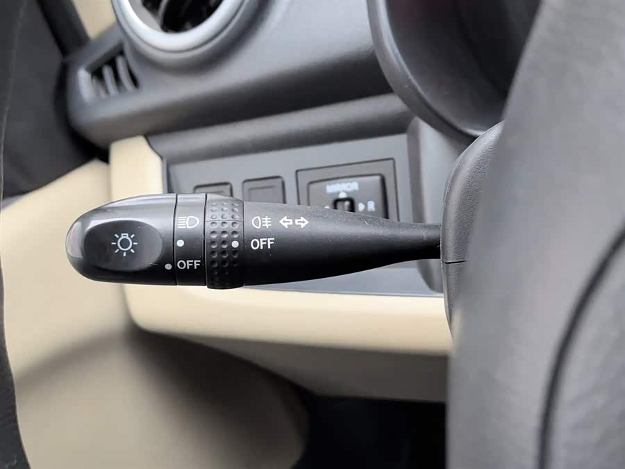 Suzuki Alto 2012 car image #22