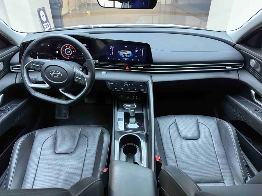 现代 伊兰特 2022 汽车图片 #22