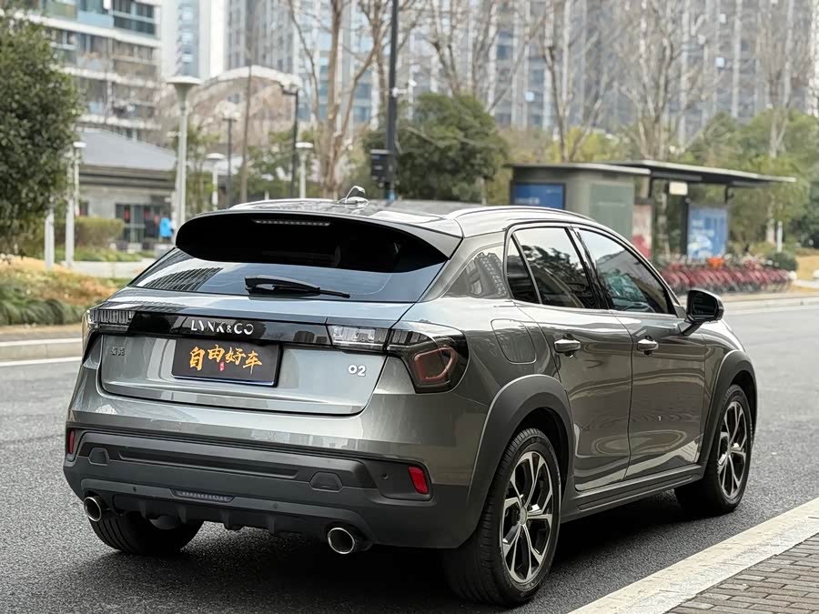 Lynk & Co 02 2022 #22 Lynk & Co 02 2022 car image #22