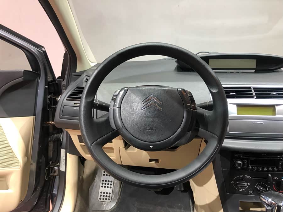 Citroen C-Quatre 2009 car image #22