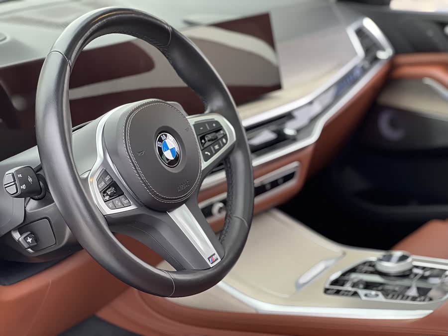 BMW X7 2022 #22 BMW X7 2022 car image #22