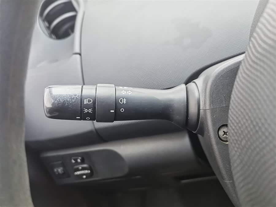 Toyota Yaris 2012 imagen de coche #22