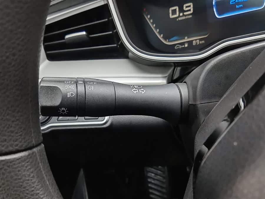 SWM斯威汽车 SWM斯威G01 2020 汽车图片 #22