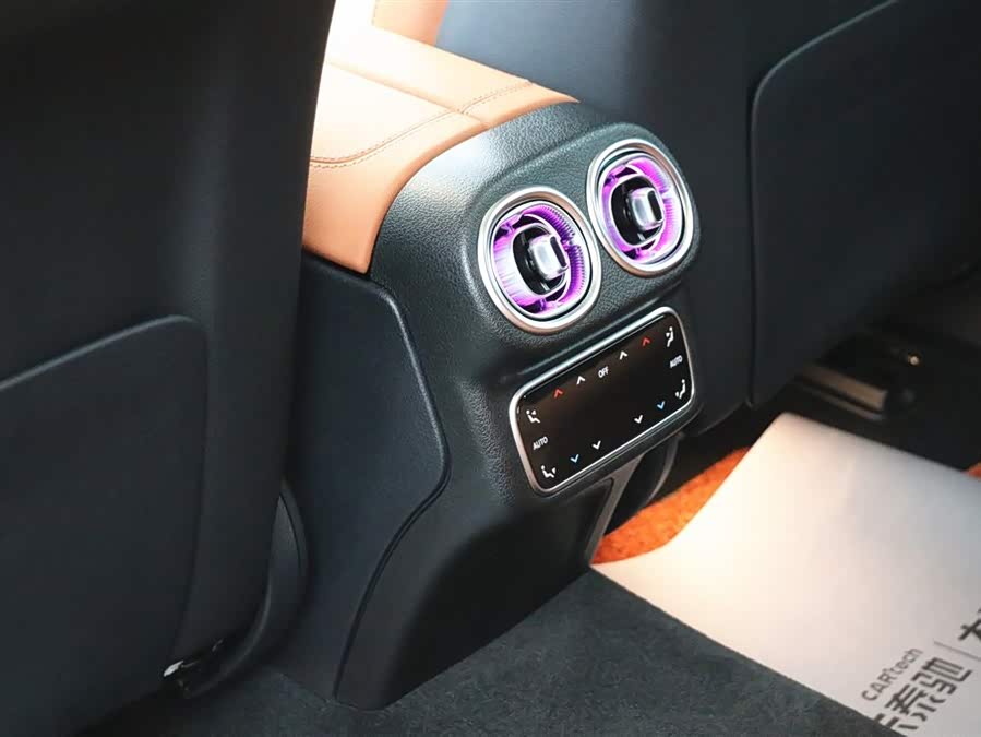 Mercedes-Benz GLC Class 2025 #22 Mercedes-Benz GLC Class 2025 car image #22