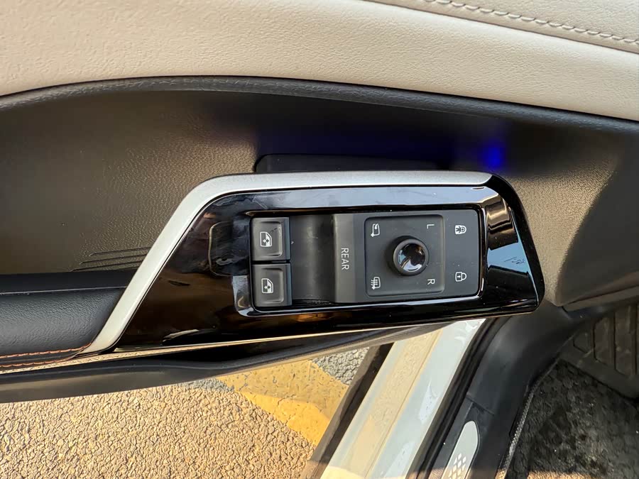 Volkswagen ID.6 Crozz 2024 immagine di auto #22