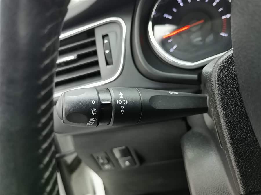 Citroen C3-XR 2015 car image #22