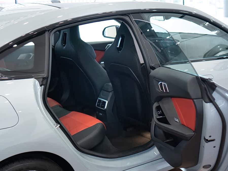 BMW 2 Series 2025 car image #22