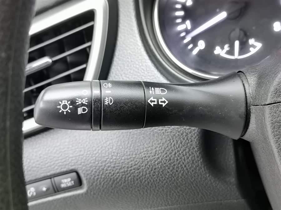 Nissan Qashqai 2017 car image #22