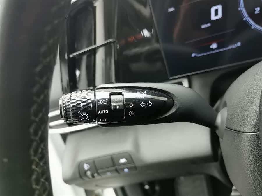 Hyundai Elantra 2022 car image #22