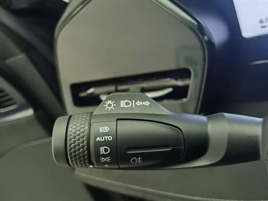 GEELY Monjaro 2023 immagine di auto #22