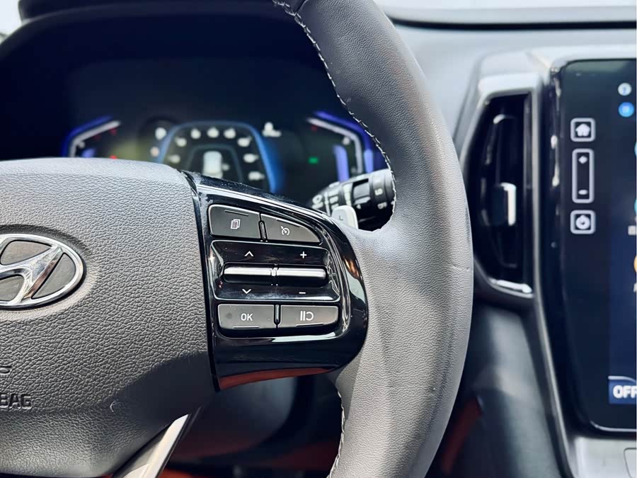 Hyundai ix35 2021 car image #22
