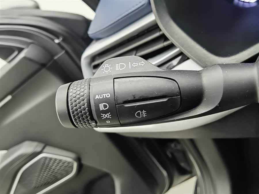 GEELY Emgrand 2022 car image #22