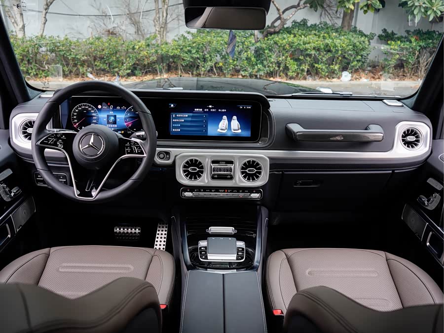 Mercedes-Benz G Class 2025 #22 Mercedes-Benz G Class 2025 car image #22