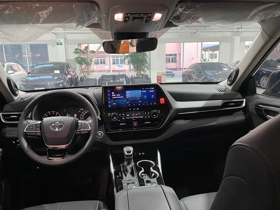Toyota Highlander 2023 #22 Toyota Highlander 2023 car image #22