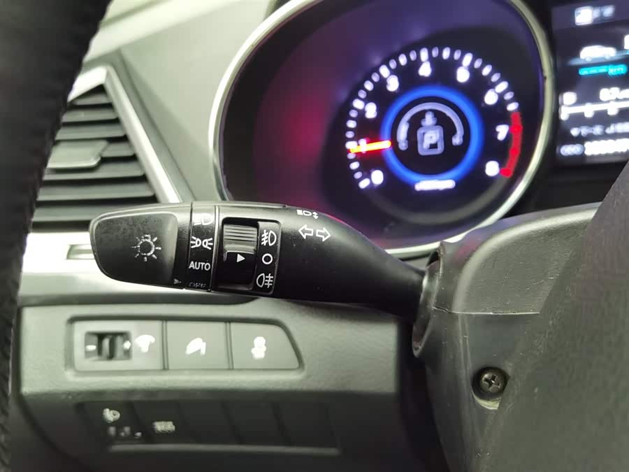 Hyundai Santa Fe 2015 car image #22