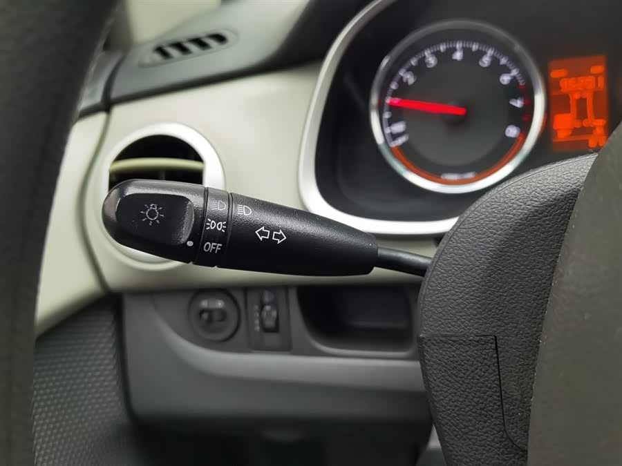 Chevrolet Sail 2016 imagem de carro #22