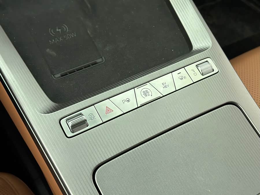 BYD HanL 2025 صورة سيارة #22