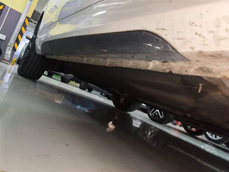 Forthing T5 EVO 2023 #22 Forthing T5 EVO 2023 car image #22