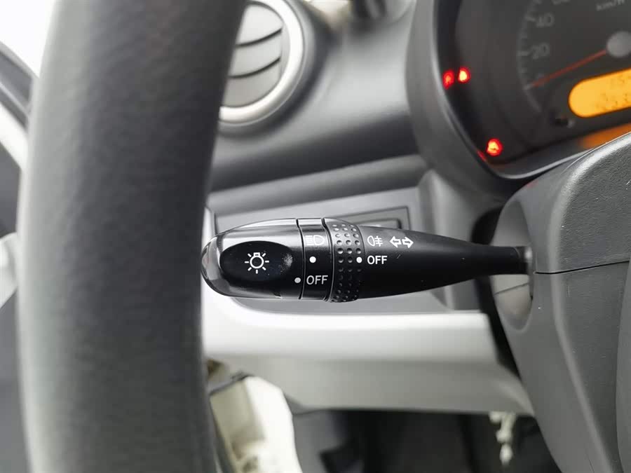 Suzuki Alto 2014 изображение автомобиля #22