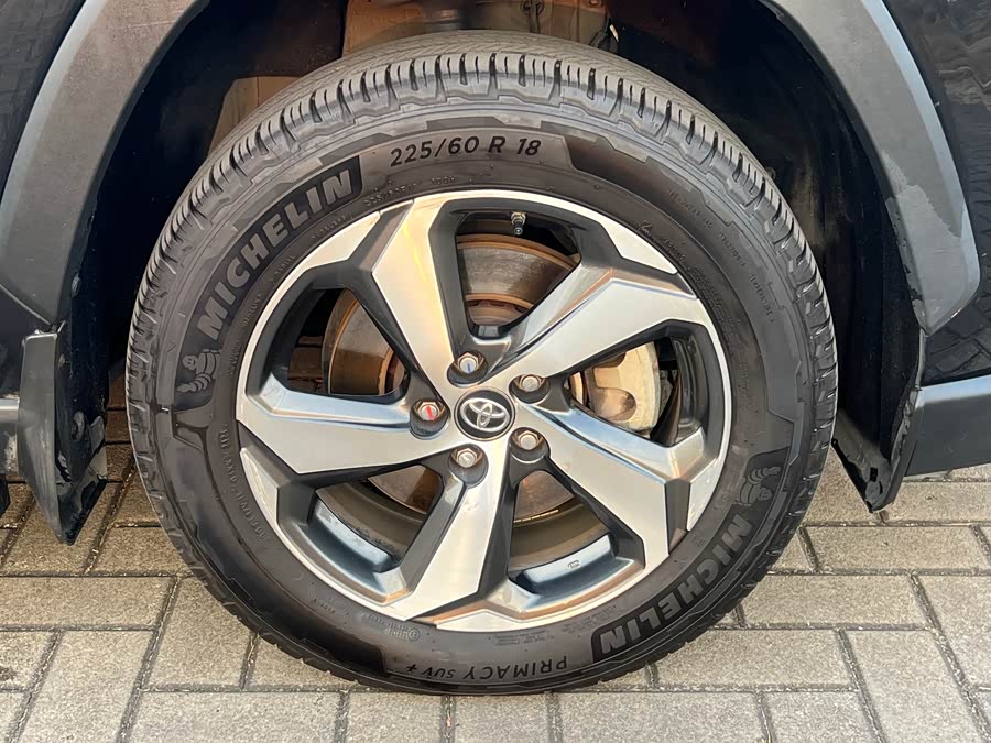 Toyota RAV4 Hybird E+ 2022 #22 Toyota RAV4 Hybird E+ 2022 صورة سيارة #22