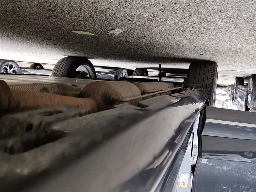 Denza X 2022 car image #22