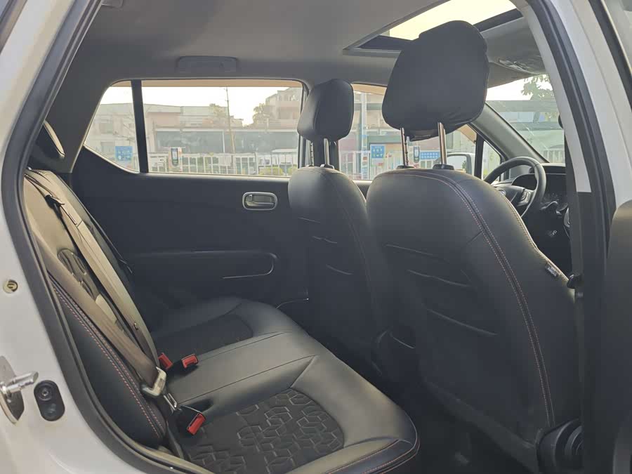 GAC Trumpchi GS3 2019 #22 GAC Trumpchi GS3 2019 car image #22