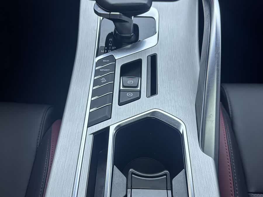 GEELY Coolray 2021 car image #22