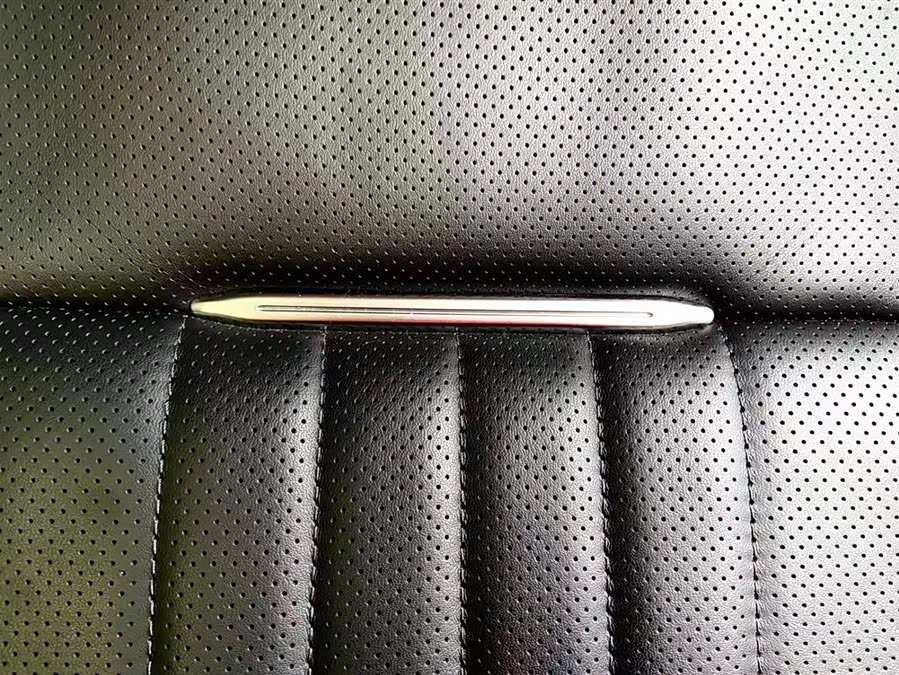 HongQi H9 2023 car image #22