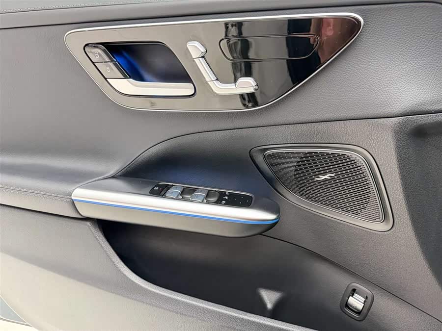 Mercedes-Benz C Class 2024 #22 Mercedes-Benz C Class 2024 car image #22