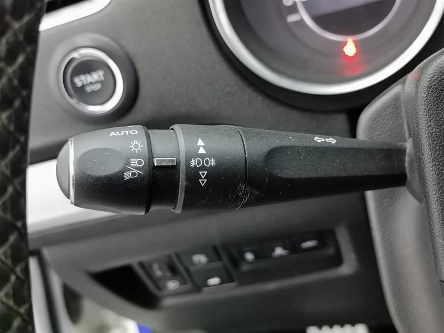 Citroen C4L 2017 #22 Citroen C4L 2017 car image #22