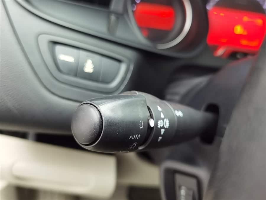 Citroen C5 2013 car image #22