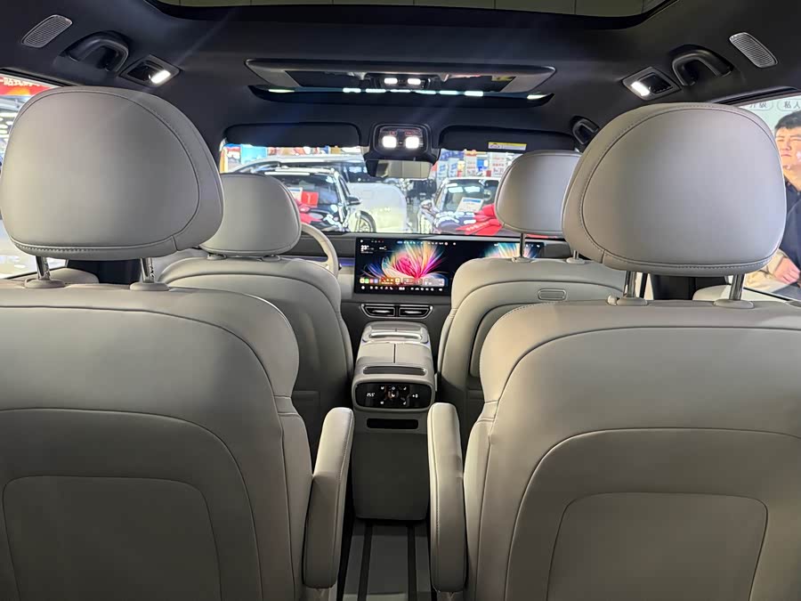 Deepal S09 2025 imagen de coche #22