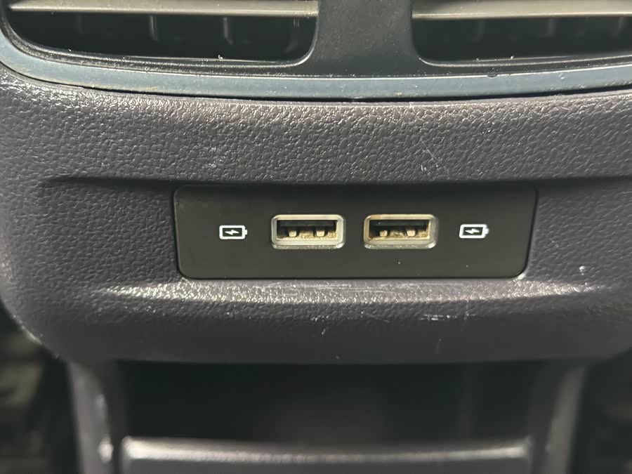 GAC ix4 2018 car image #22