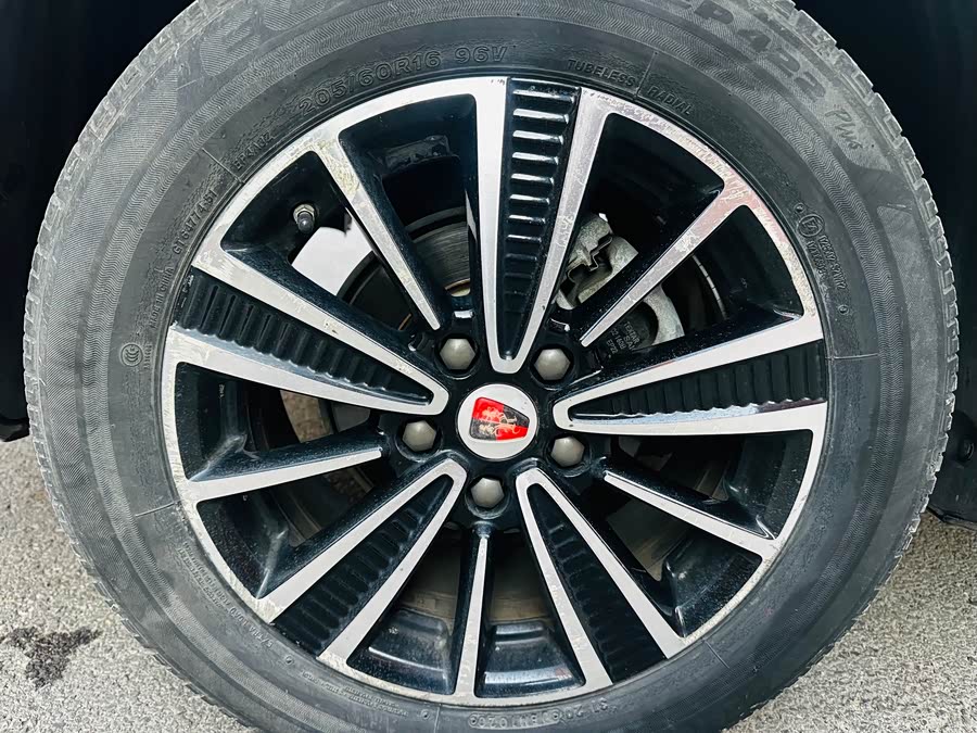 荣威 荣威Ei5 2018 汽车图片 #22