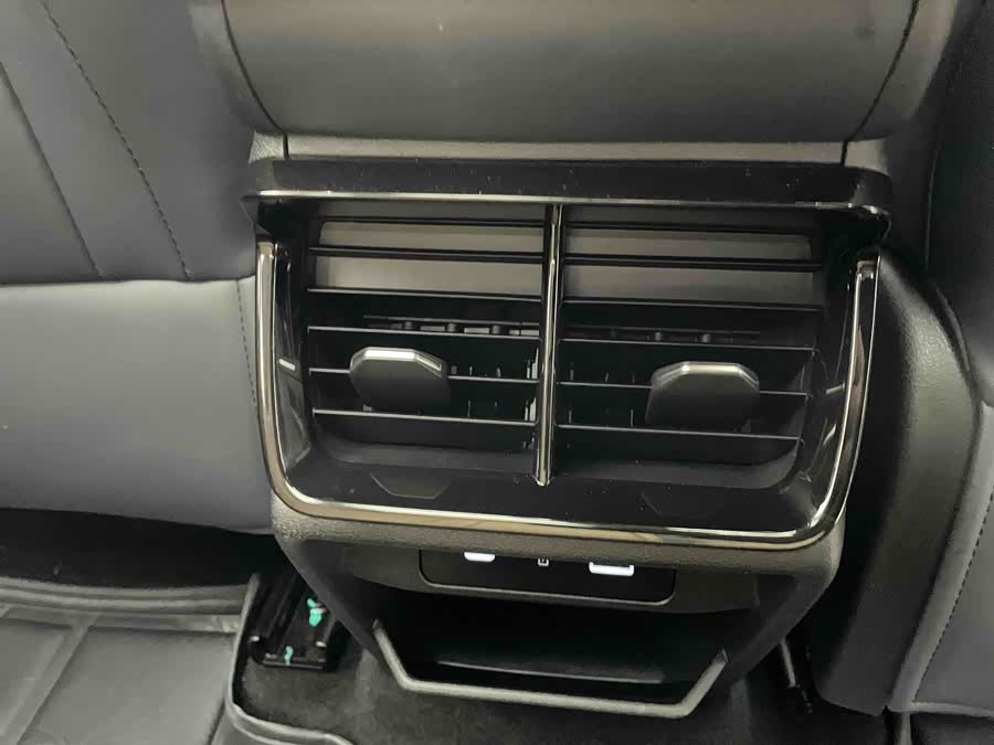 GEELY Boyue L 2022 car image #22