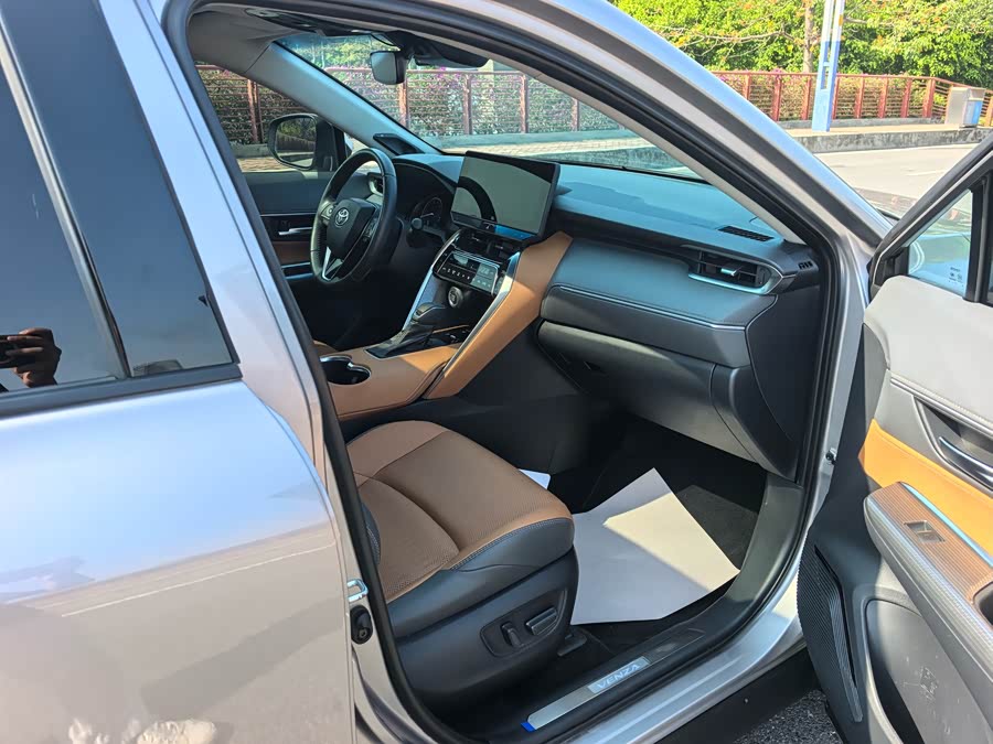 Toyota Venza 2024 car image #22