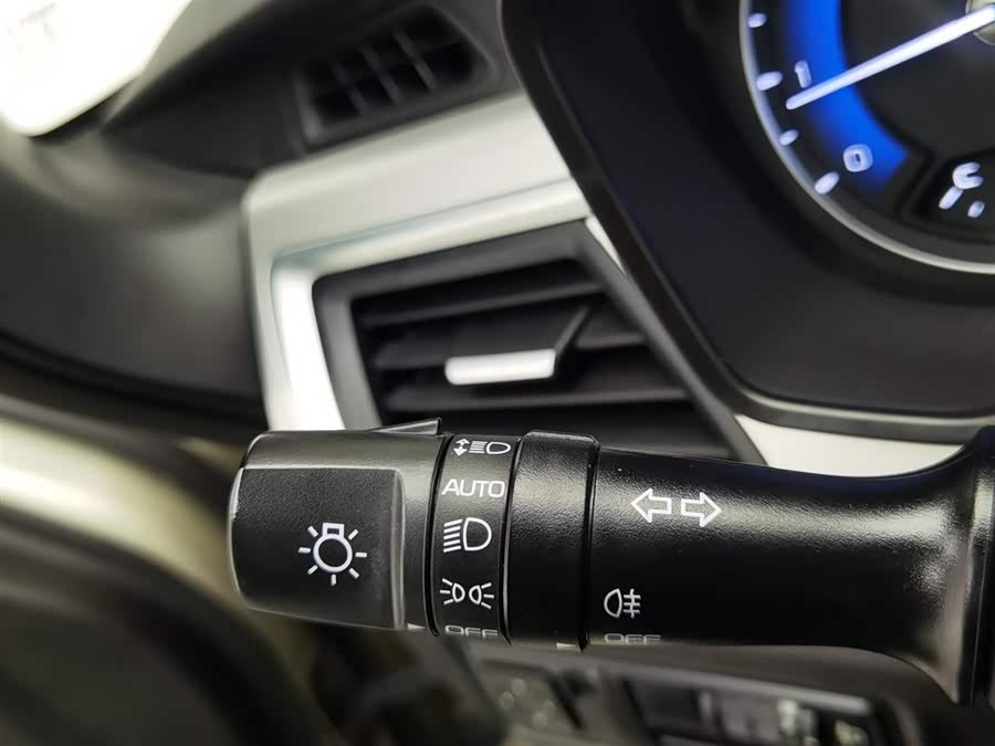 Vision X3 2020 car image #22