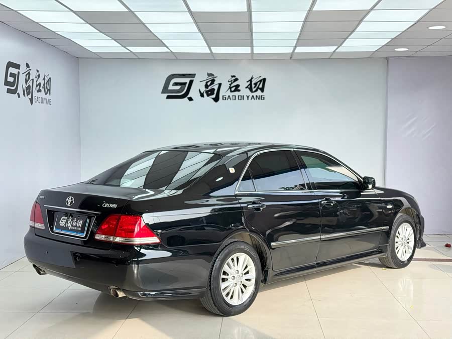 丰田 皇冠 2006 汽车图片 #22