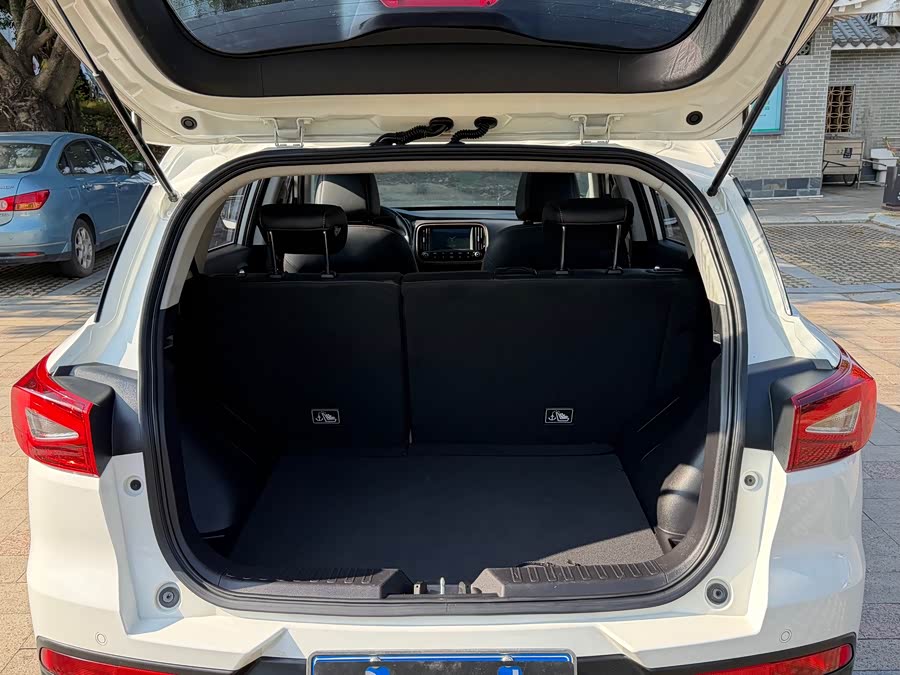 GAC Trumpchi GS3 2020 #22 GAC Trumpchi GS3 2020 car image #22