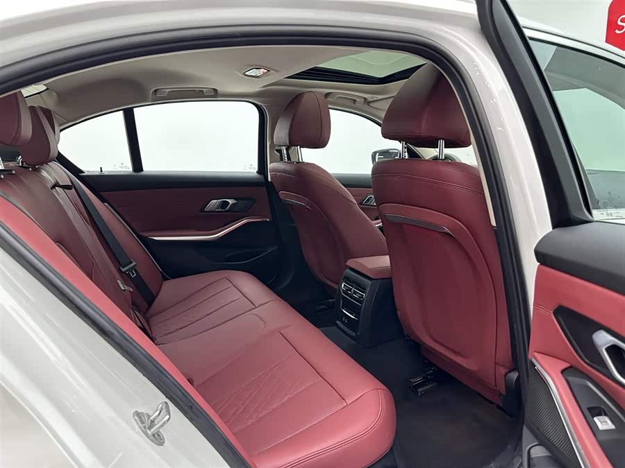 BMW 3 Series 2023 car image #22