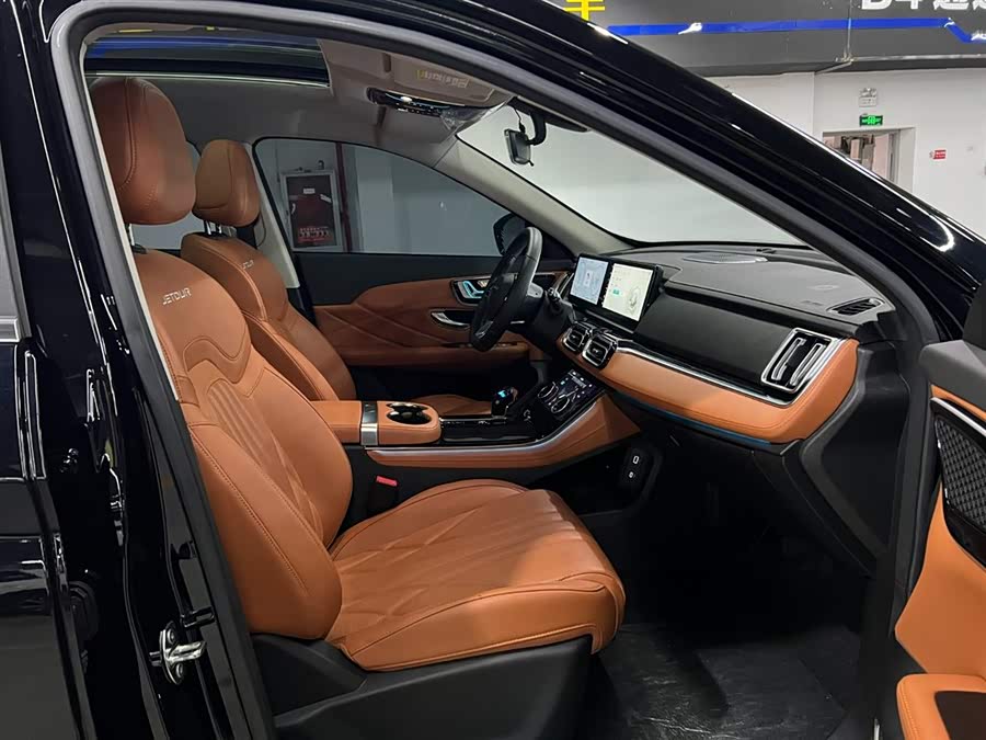 Jetour X70 PLUS 2024 صورة سيارة #22